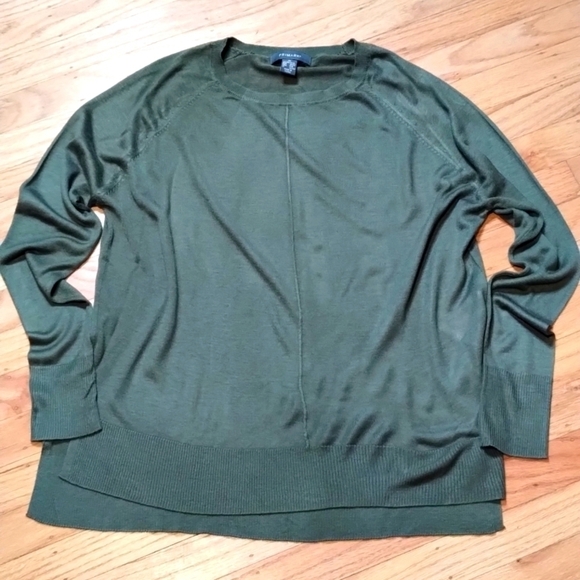 Primark army green long sleeve sweater Beautiful material! Sz M - Picture 1 of 13